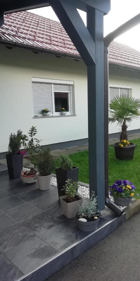 Apartman Luce Otocac Exterior photo